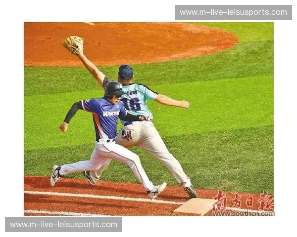 垒球积分榜：挥棒、拼抢与荣耀的实时写照